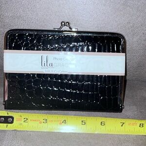 Lila Grace black Photo Clutch 15 4x6 photos NWT PURSE-SALE was $25 HG003